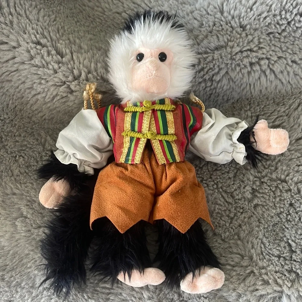 Disney Pirates of the Caribbean Jack Plush Toy Monkey 10” - Picture 1 of 6